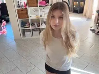 Camsoda Sex Cam of chloe-show