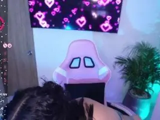 Camsoda Sex Cam of angel-rouse