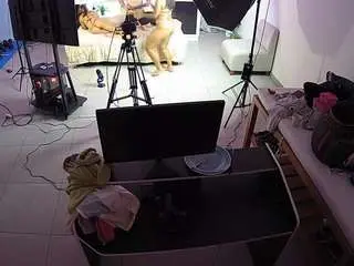 Camsoda Nude Webcam of voyeurcam-jb-photo-studio