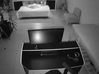 Camsoda Adult Video Chat of voyeurcam-jb-photo-studio
