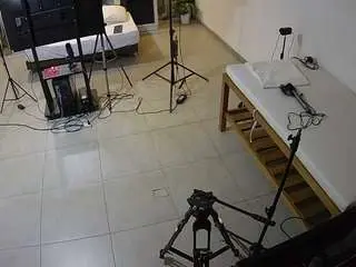 Camsoda Sex Cam of voyeurcam-jb-photo-studio