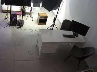 Camsoda Live Sex Cam of voyeurcam-jb-photo-studio
