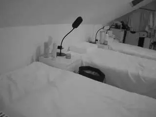Camsoda Free Live Porn of voyeurcam-julmodels-bed-4