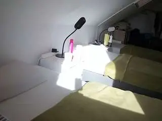 Camsoda Live Porn of voyeurcam-julmodels-bed-4
