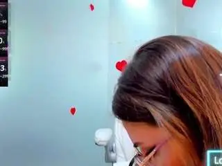 Camsoda Live Sex Cam of evelynerosse