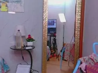 Camsoda Free Live Porn of nia-evans