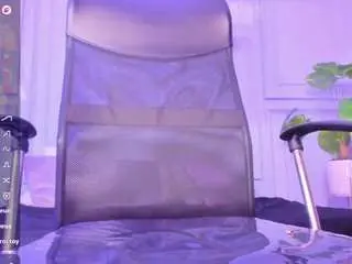 Camsoda Watch Live Sex Cams of keytin-thomson