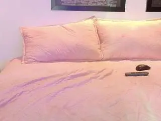 Camsoda Watch Live Sex Cams of valkiria-moore