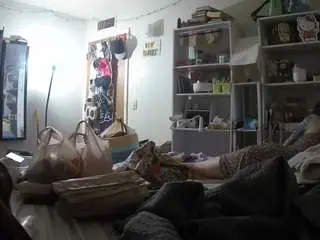Camsoda Sex Cam of voyeurcam-freakyfeline-01