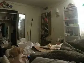 Camsoda Free Porn Cam of voyeurcam-freakyfeline-01