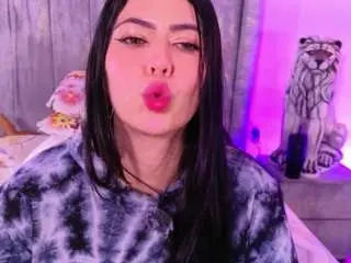Camsoda Live Sex Cam of lara-giraldo