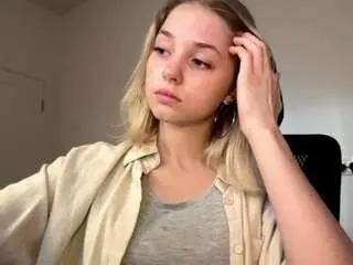 Camsoda Nude Webcam of twannasanchec