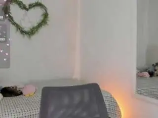 Camsoda Nude Webcam of brithanycullen