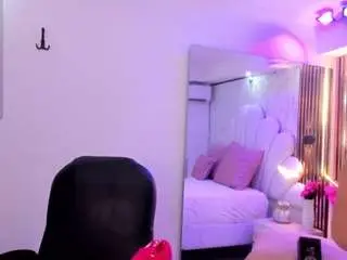 Camsoda Sex Chat of nina-haze