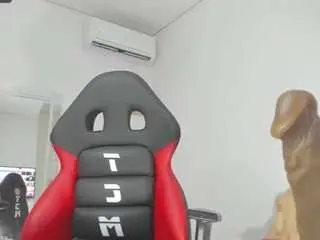 Camsoda Nude Webcam of ashlynxx