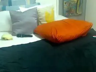 Camsoda Nude Webcam of brunettedevon