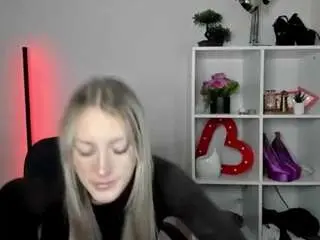 Camsoda Free Live Porn of evelynblond