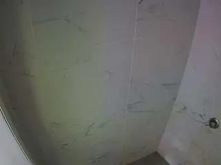 Camsoda Sex Chat of voyeurcam-casa-salsa-bathroom-8