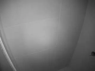 Camsoda Sex Chat of voyeurcam-casa-salsa-bathroom-8