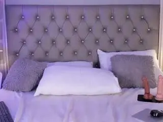 Camsoda Nude Webcam of ivyrous