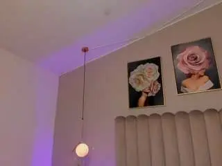 Camsoda Free Porn Cam of ashlye-whiite
