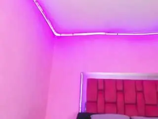 Camsoda Sex Chat of sexxy-naomi