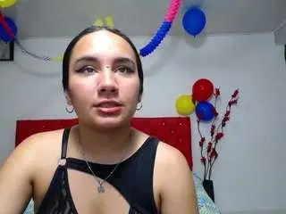 Camsoda Live Sex Cam of maylin-horny19