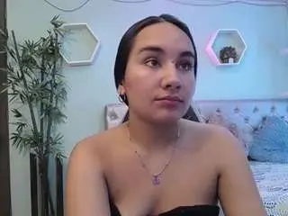 Camsoda Adult Webcam of maylin-horny19