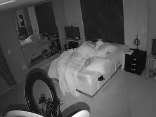 Camsoda Live Sex of voyeurcam-casa-salsa-bedroom-4