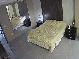 Camsoda Nude Webcam of voyeurcam-casa-salsa-bedroom-4