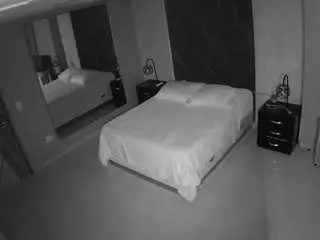 Camsoda Free Porn Cam of voyeurcam-casa-salsa-bedroom-4