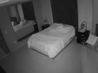 Camsoda Private Sex Chat of voyeurcam-casa-salsa-bedroom-4