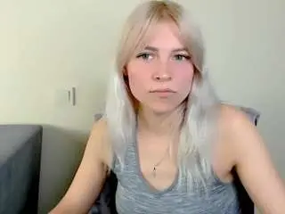 Camsoda Watch Live Sex Cams of kristihoward