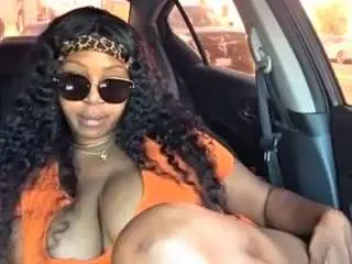 Camsoda Nude Webcam of sexysagittarius1212
