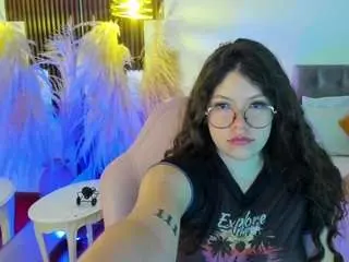Camsoda Sex Cam of sweet-alicee
