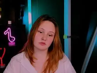 Camsoda Sex Cam of polly-cute1