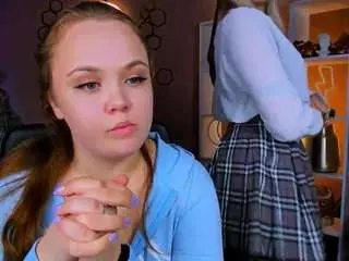 Camsoda Free Porn Cam of trixy-melison