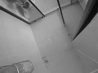 Camsoda Adult Webcam of voyeurcam-jb-shower-2