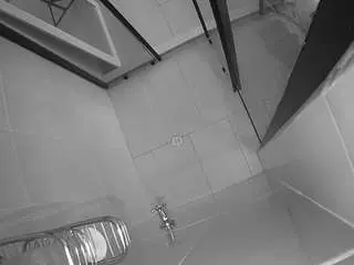 Camsoda Nude Webcam of voyeurcam-jb-shower-2