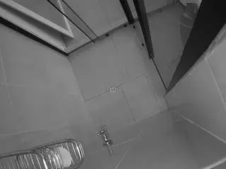 Camsoda Nude Webcam of voyeurcam-jb-shower-2
