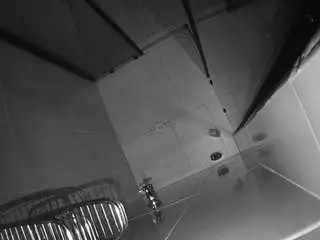 Camsoda Nude Webcam of voyeurcam-jb-shower-2