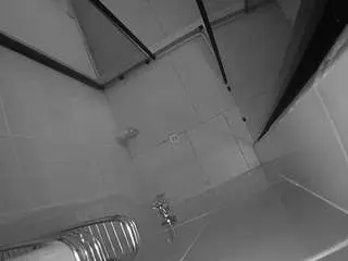 Camsoda Free Porn Cam of voyeurcam-jb-shower-2