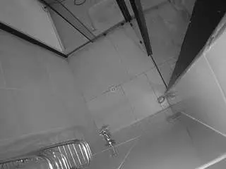 Camsoda Free Live Porn of voyeurcam-jb-shower-2