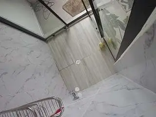 Camsoda Nude Webcam of voyeurcam-jb-shower-2