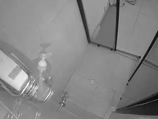 Camsoda Live Sex of voyeurcam-jb-shower-2