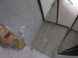 Camsoda Free Porn Cam of voyeurcam-jb-shower-2