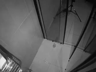 Camsoda Adult Webcam of voyeurcam-jb-shower-2