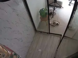 Camsoda Sex Cam of voyeurcam-jb-shower-2