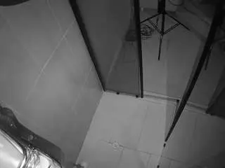 Camsoda Free Porn Cam of voyeurcam-jb-shower-2