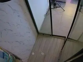 Camsoda Free Porn Cam of voyeurcam-jb-shower-2